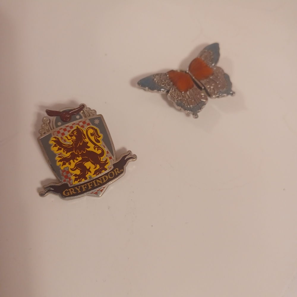 Gryffindor Crest and Butterfly Pins